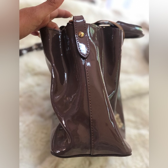 Dooney & Bourke Patent Leather Small Brenna Satchel Dark Brown Strap - Picture 9 of 15